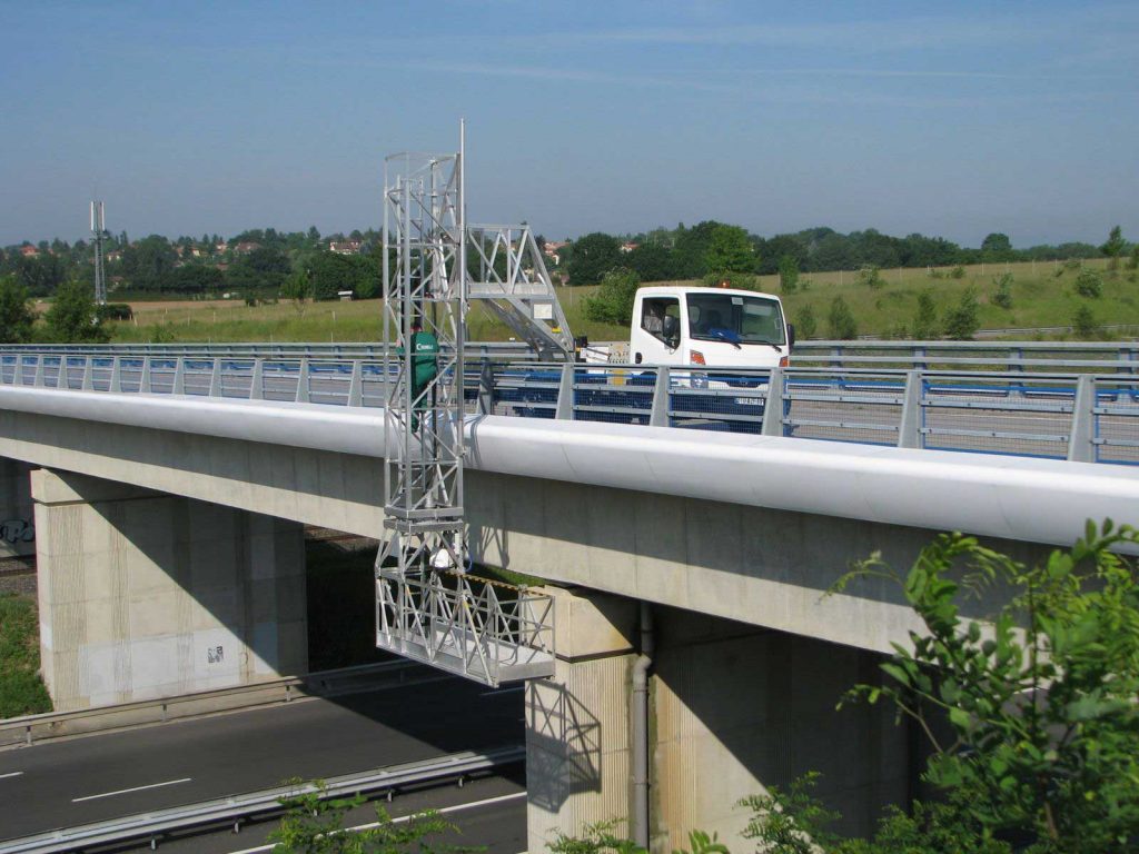 nacelle négative sous pont lyon Rhône-alpes